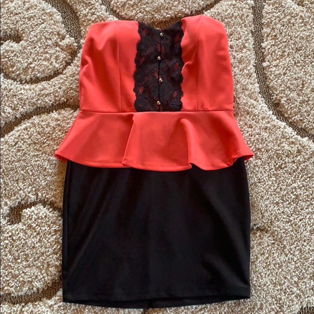 Strapless dress